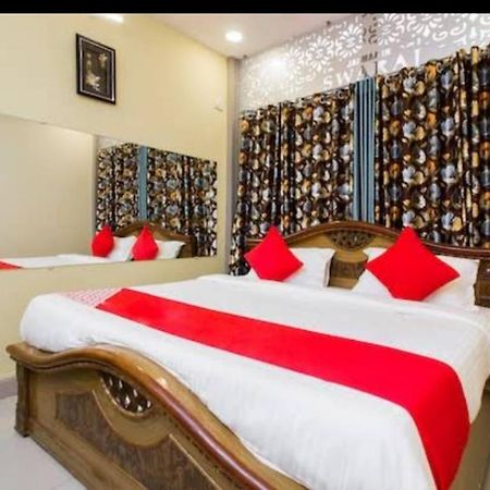 Hotel Swaraj Logde Panvel Exterior foto