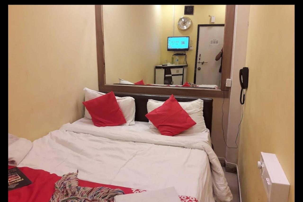 Hotel Swaraj Logde Panvel Exterior foto